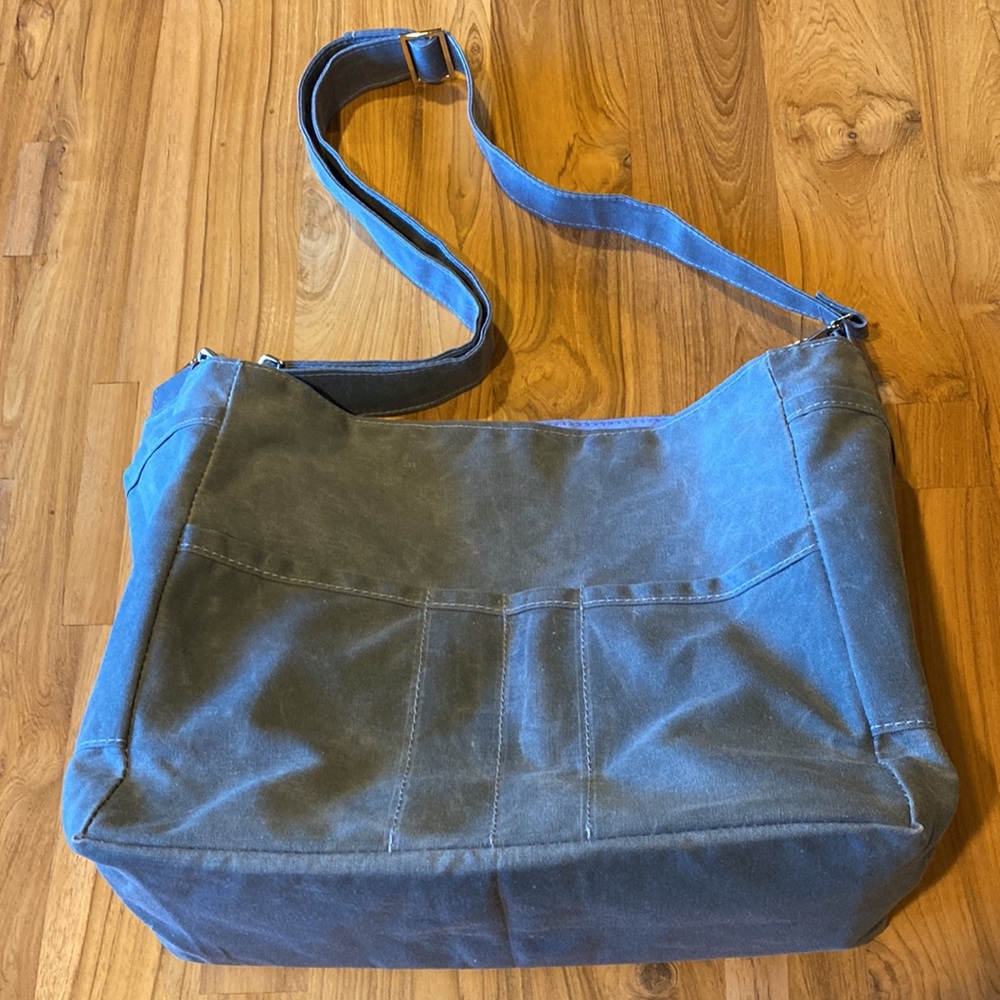 Canvas crossbody bag, Etsy, GUC